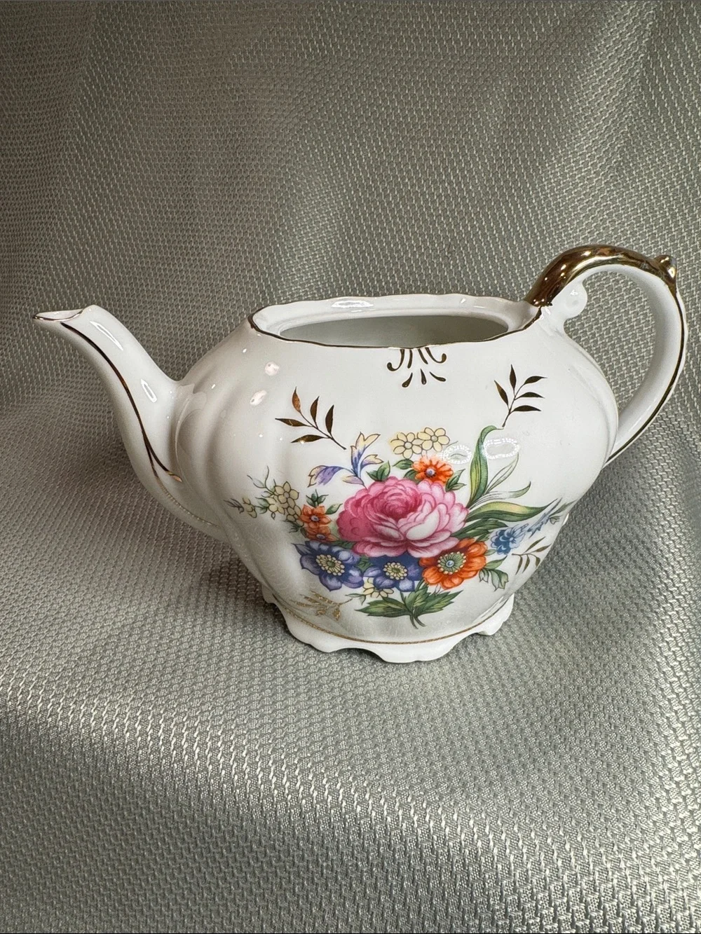 Vintage Japanese Classic Floral Porcelain Teapot with Gold Accents - No lid